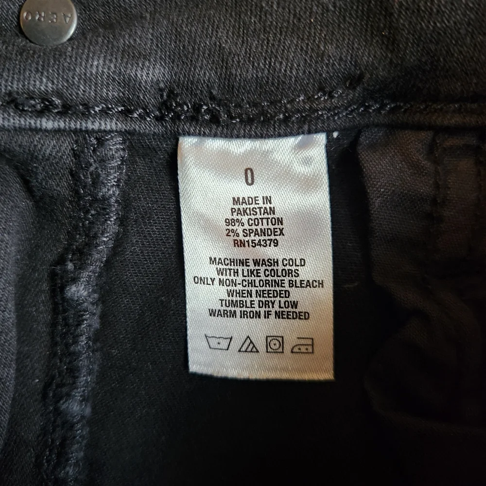 Aeropostale Bundle - 2 pair denim shorts - Picture 3 of 7